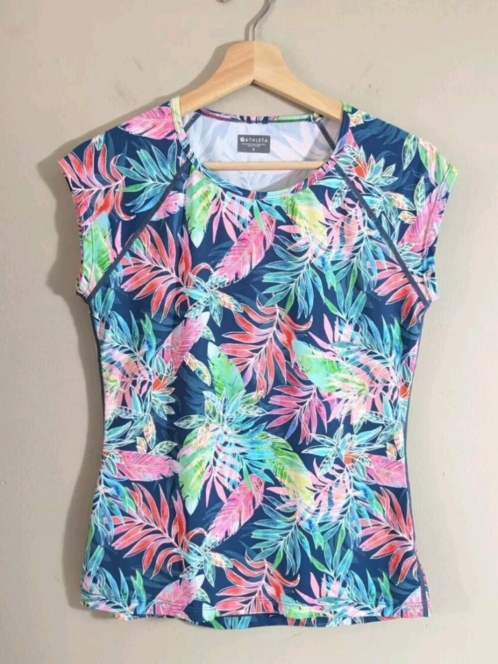 Athleta Size Small Rainbow Tropical Print Top Tidal Rashguard Swim Water Sports